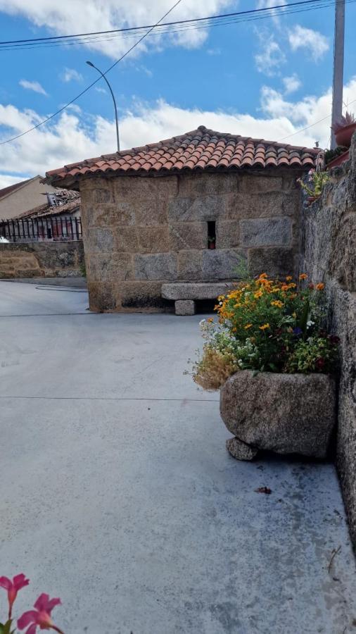 Vila Casa Da Penela Nogueira De Ramuin Exteriér fotografie